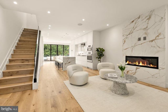 622 Jefferson St Nw, Washington