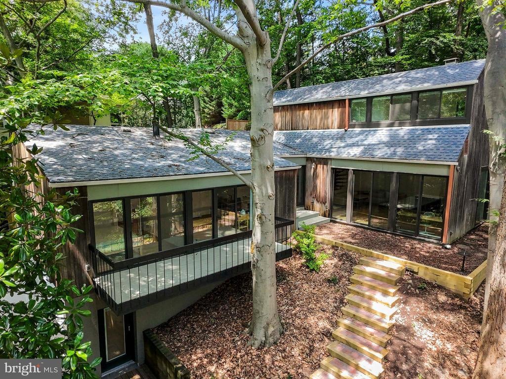 Photo of Listing #DCDC2223294