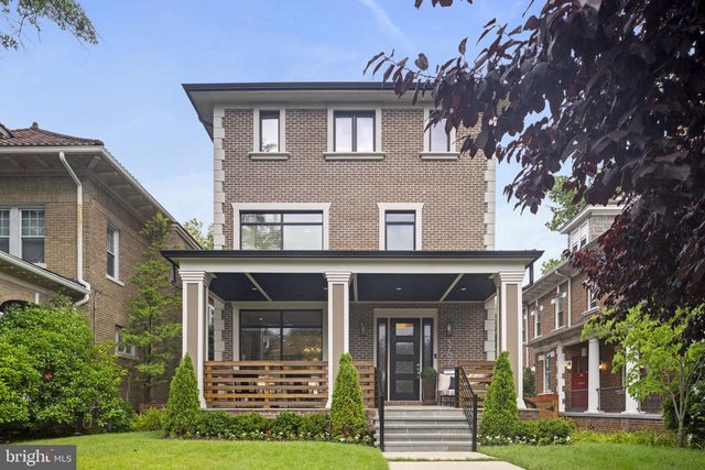 5702 16th St Nw, WASHINGTON