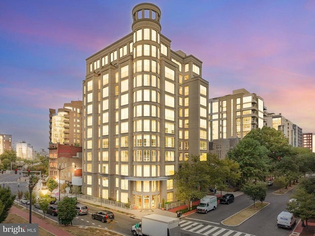 301 Massachusetts Ave Nw #504, Washington