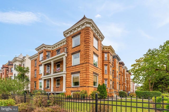1249 Kenyon St Nw #4, Washington