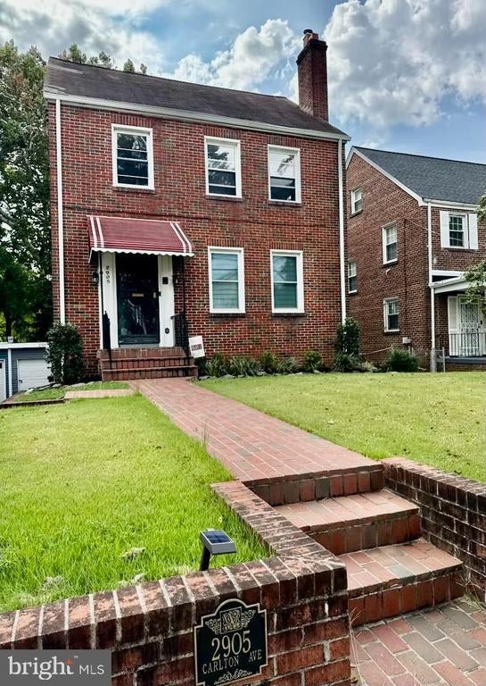 2905 Carlton Ave Ne, Washington