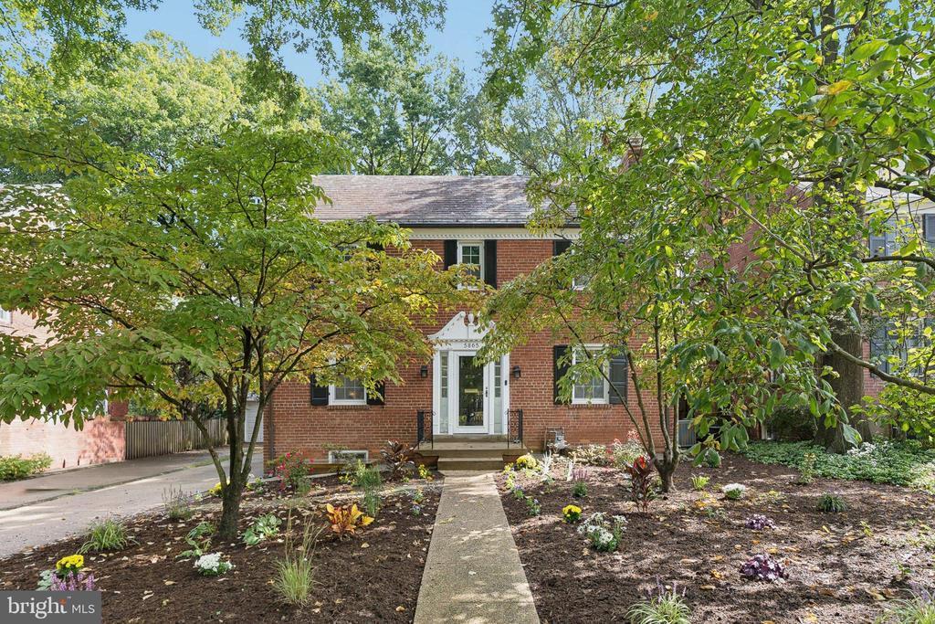 Photo of Listing #DCDC2224274