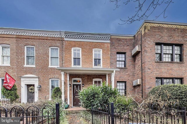 407 A St Ne, Washington