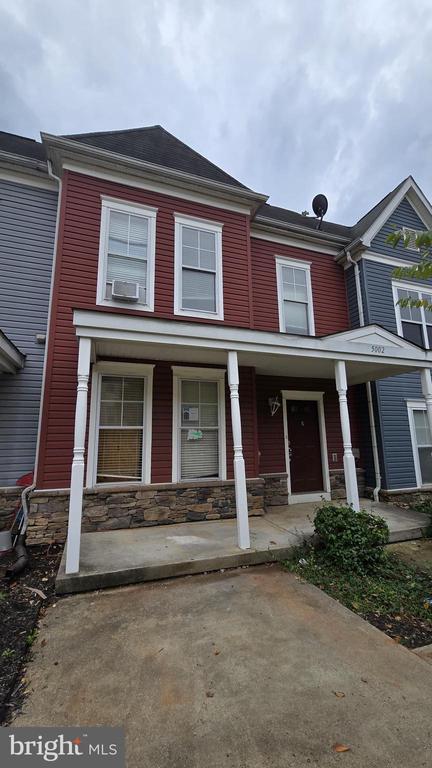 5002 Kimi Gray Ct Se, Washington