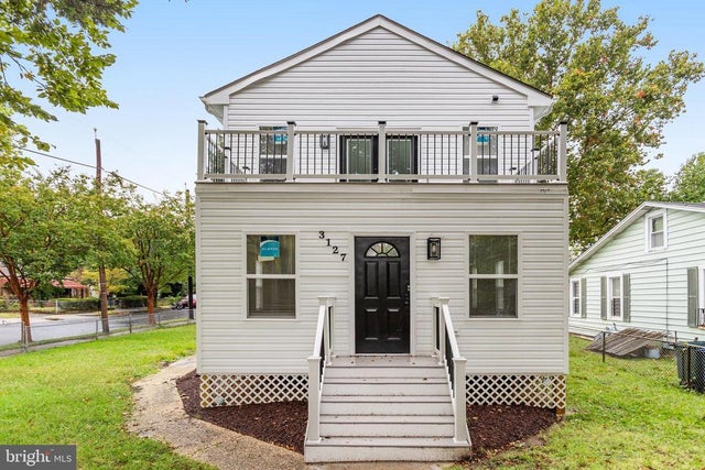 3127 G St Se, Washington