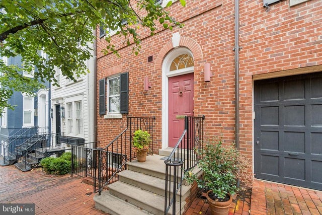 1234 30th St Nw, Washington