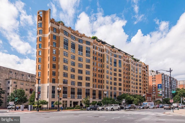 400 Massachusetts Ave Nw #1108, Washington