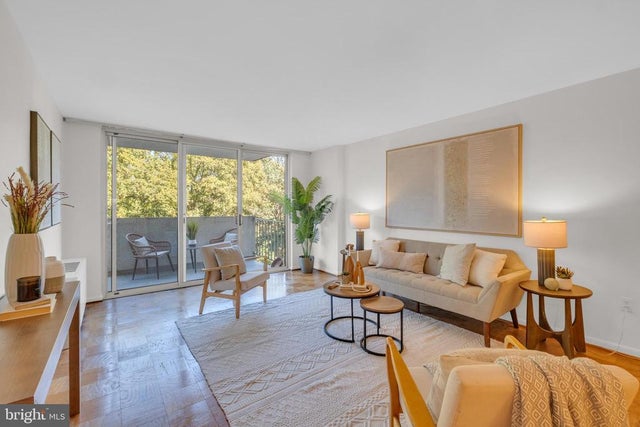 2939 Van Ness St Nw #418, Washington