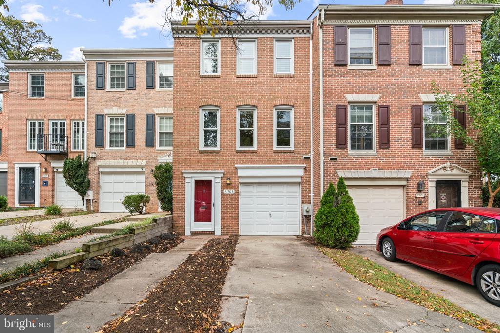 Photo of Listing #DCDC2224776