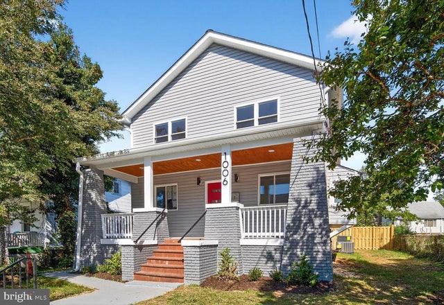 1006 Douglas St Ne, Washington