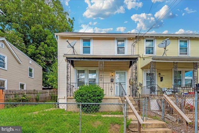 4644 Hayes St Ne, Washington