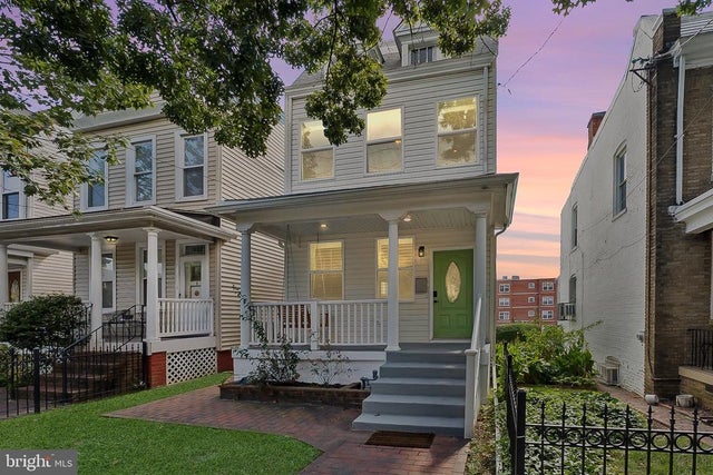 908 Longfellow St Nw, Washington
