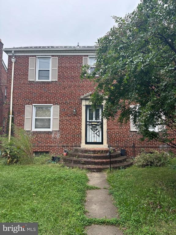1115 42nd St Ne, Washington
