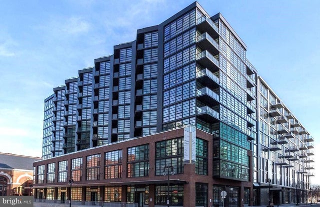 1300 4th St Se #402, Washington