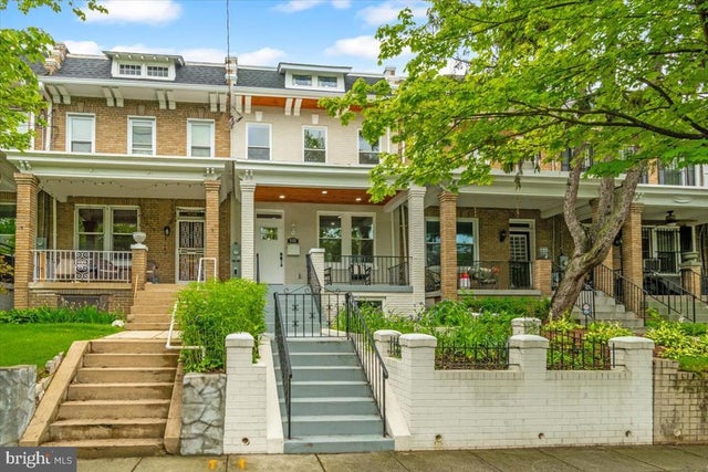 5521 4th St Nw, Washington