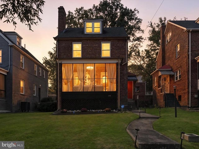 2717 Branch Ave Se, Washington