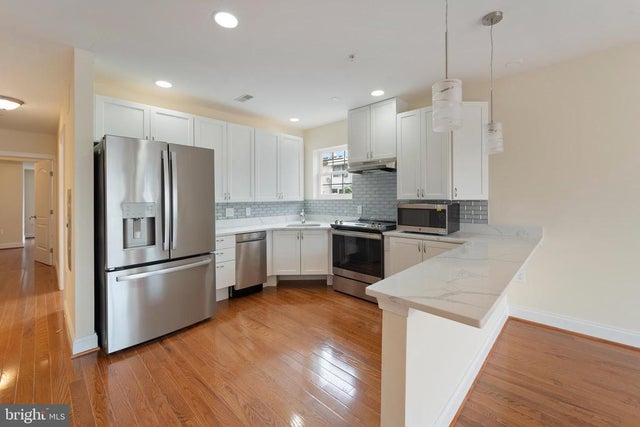 911 Kennedy St Nw #4, Washington