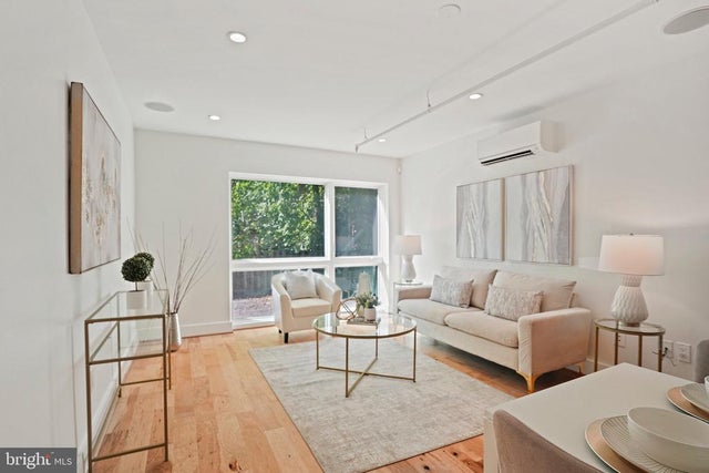 1514 Newton St Nw #103, Washington