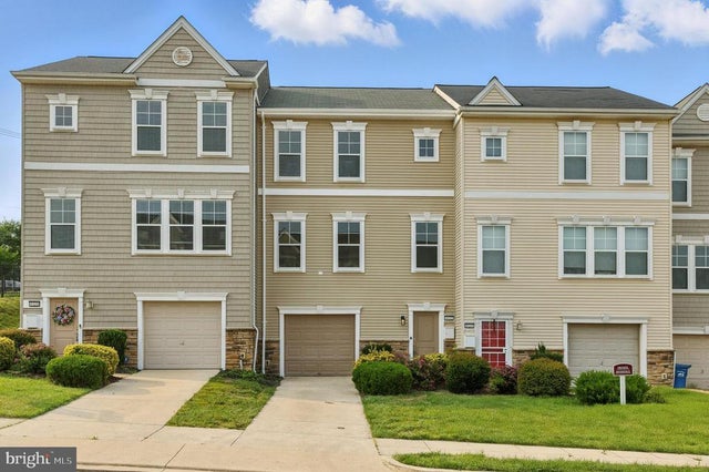 402 Woodcrest Dr Se, Washington