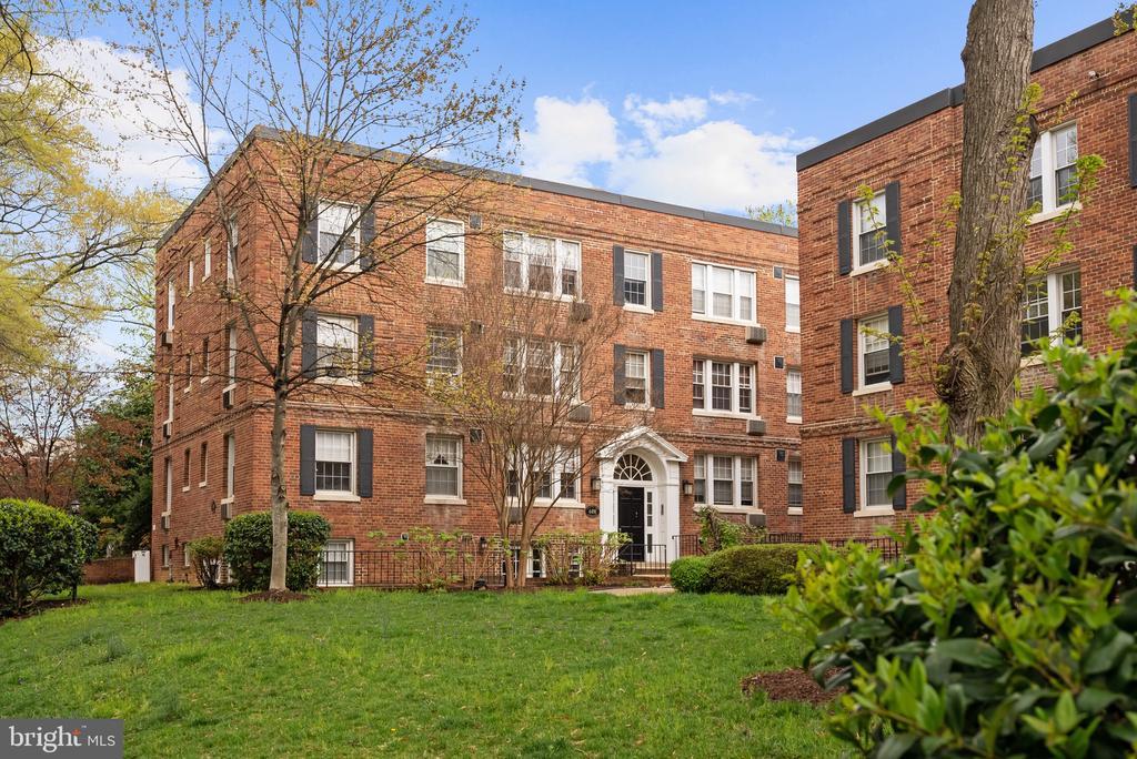 Photo of Listing #DCDC2226424