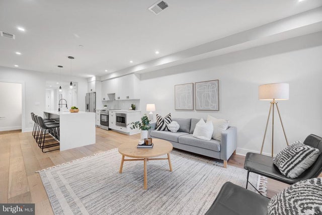 320 Webster St Nw #2, Washington