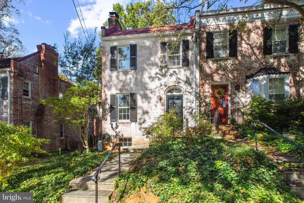 Photo of Listing #DCDC2227178