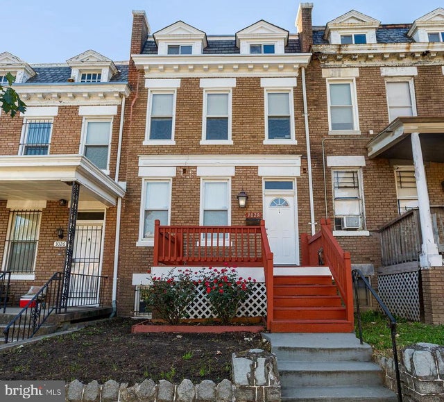 3028 Park Pl Nw, Washington