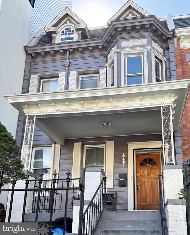 1420 Meridian Pl Nw, Washington