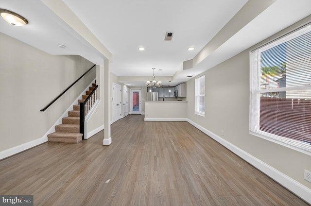 4642 Hayes St Ne, Washington