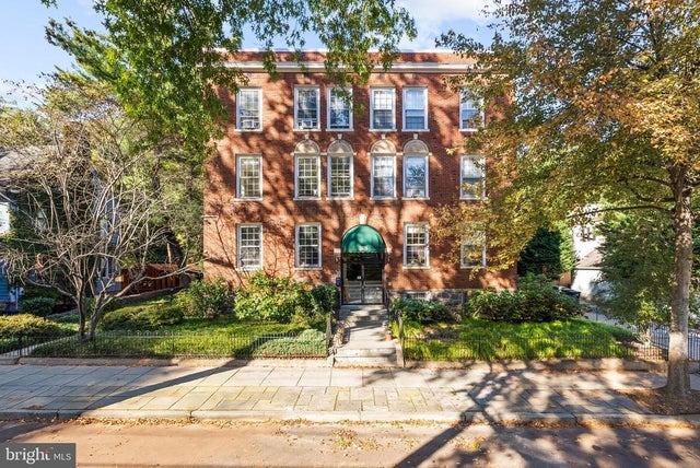 3039 Macomb St Nw #35, Washington