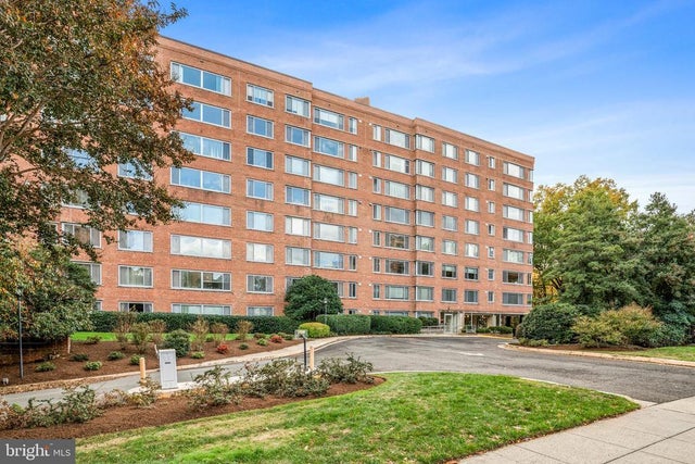 4200 Cathedral Ave Nw #818, WASHINGTON