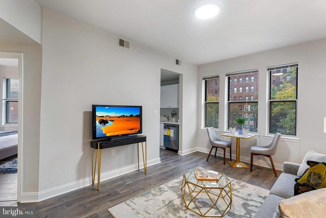 1621 T St Nw #305, Washington