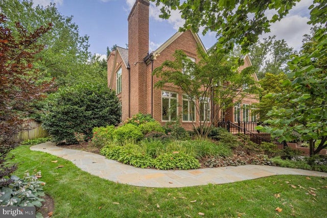 3121 Arizona Ave Nw, Washington