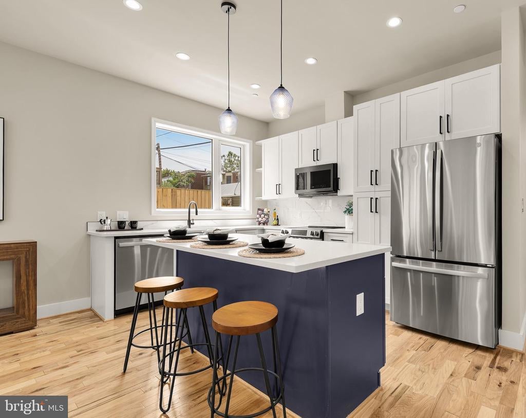 3646 13th St Nw, WASHINGTON