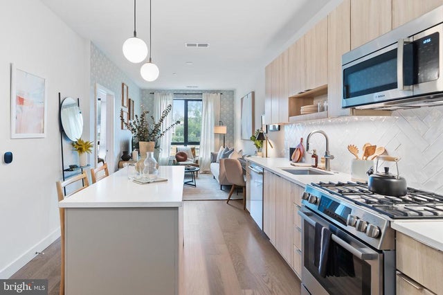 7175 12th St Nw #411, Washington