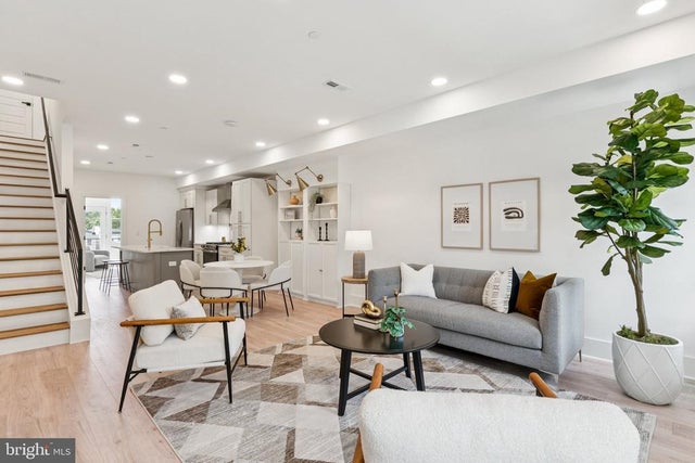 2608 4th St Ne #2, Washington