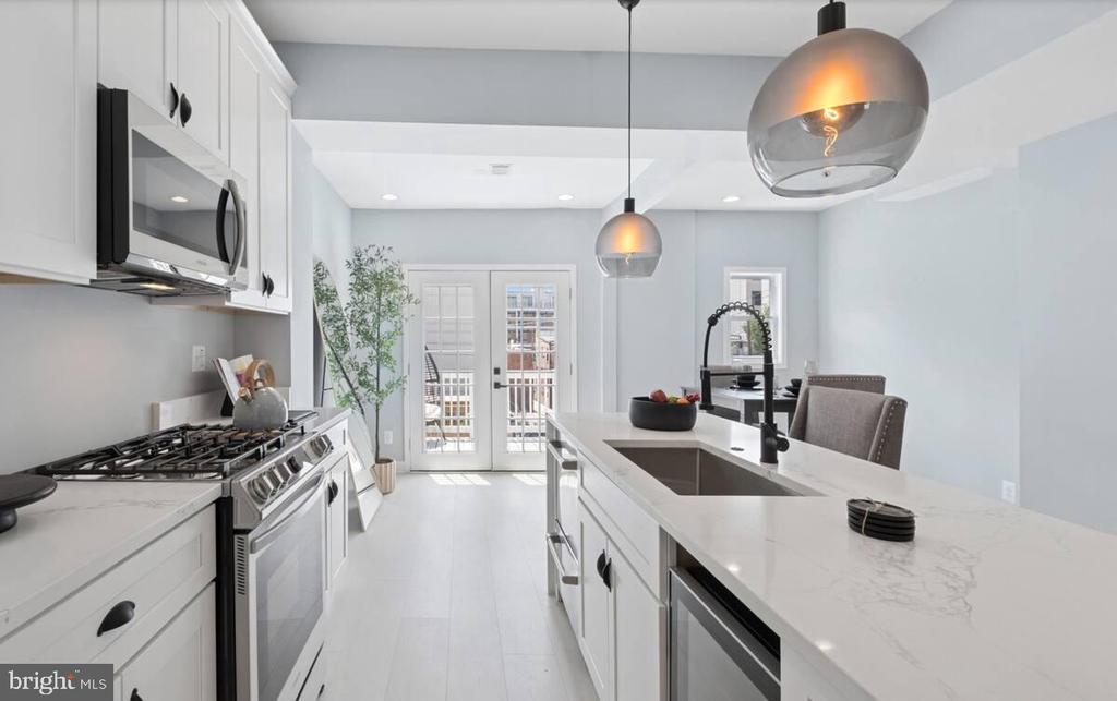 706 Longfellow St Nw, WASHINGTON