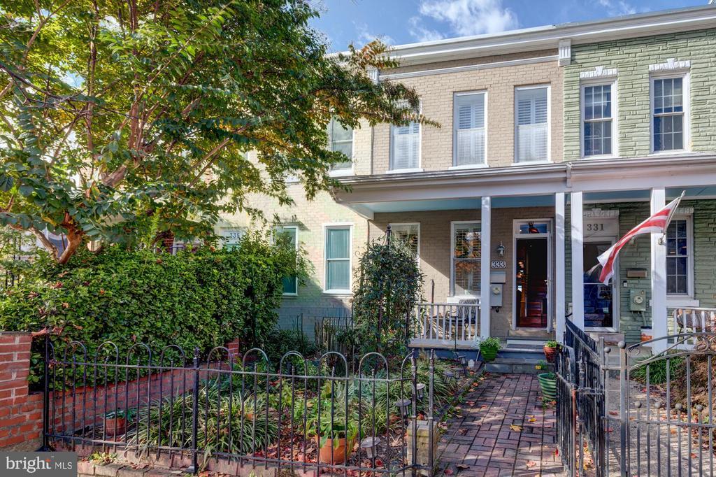 333 16th St Se, WASHINGTON