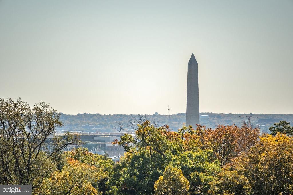 2111 Wisconsin Ave Nw #ph8, WASHINGTON