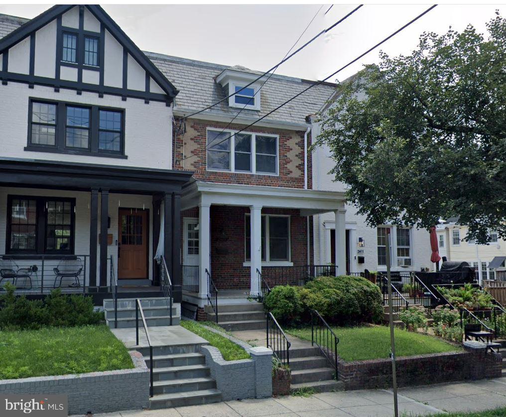 2413 39th St Nw, WASHINGTON