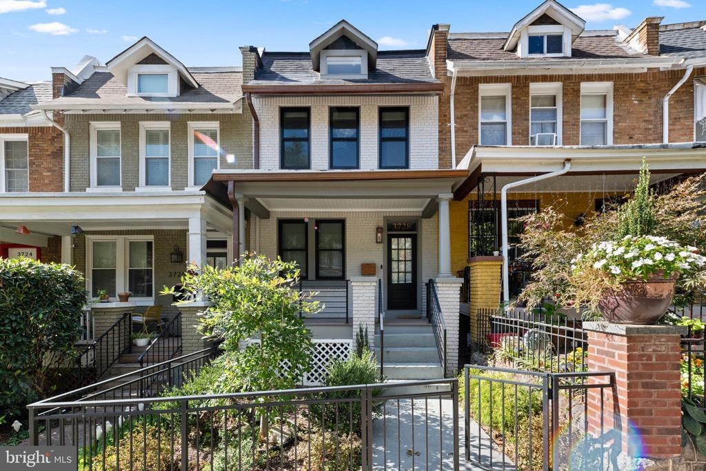 3728 9th St Nw, WASHINGTON
