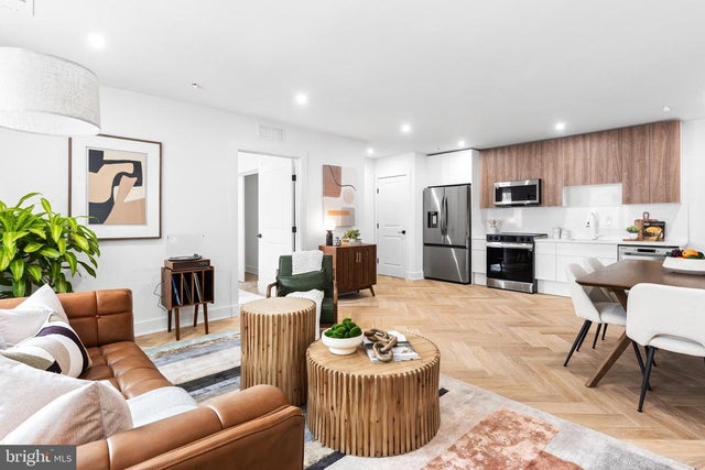 1124 Florida Ne #210, Washington