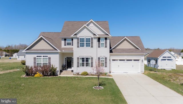 69 Amanda Ave, Greenwood