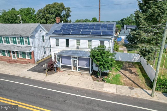 6 N Railroad Ave, Wyoming