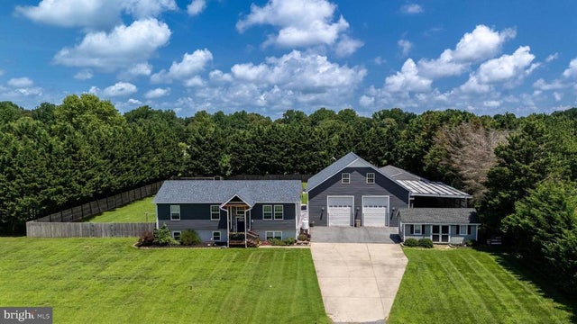 125 Dickens Ln, Felton