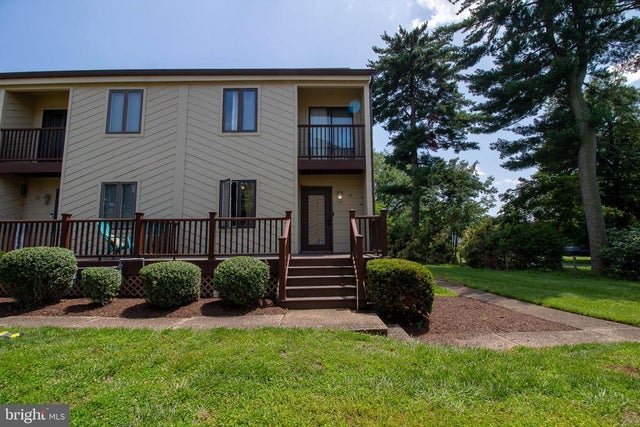 24 Chatham Ct, Dover