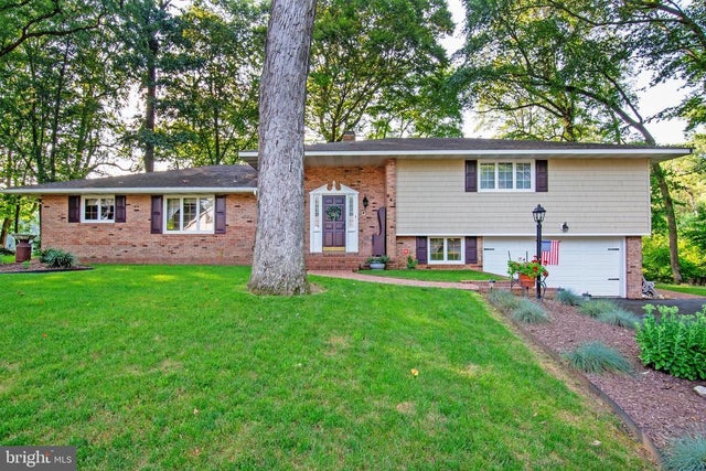 647 Mccauley Pond Rd, Harrington