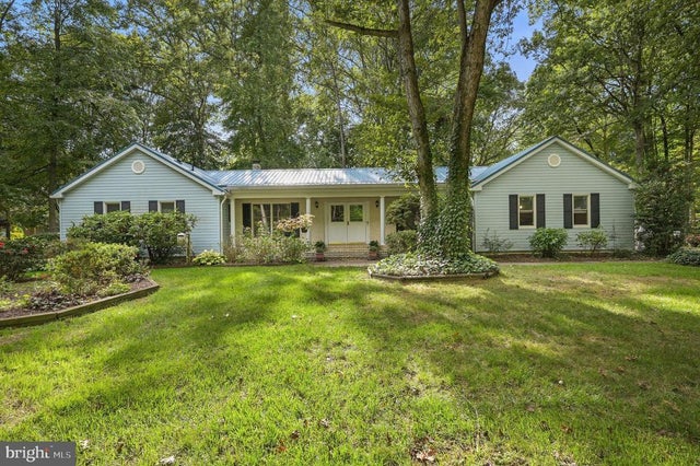 235 Carnoustie Rd, Dover