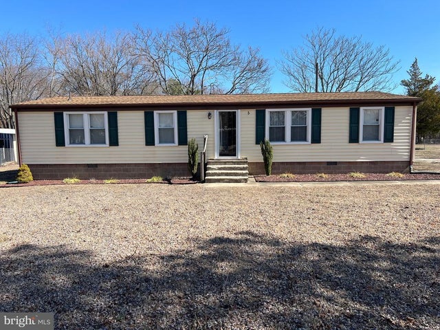 150 West St, Magnolia